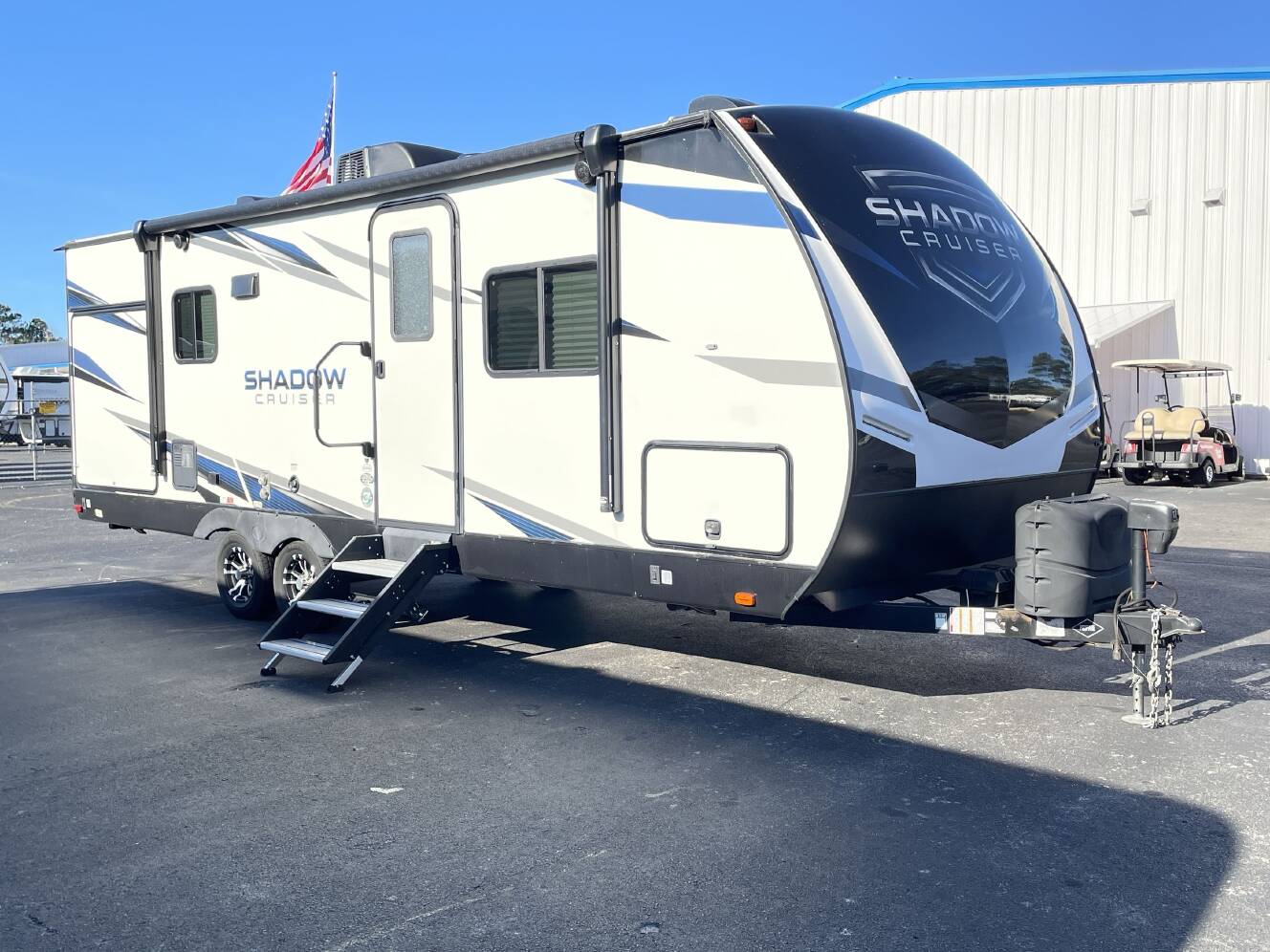 A photo of this 2021 Cruiser Rv SHADOW CRUISER 289RBS