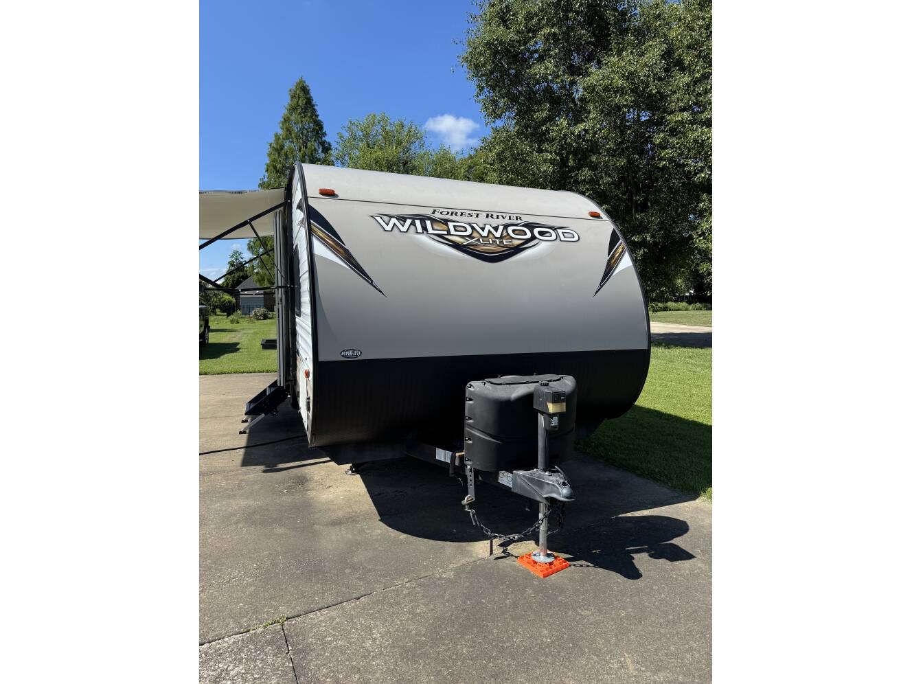 A photo of this 2018 Forest River WILDWOOD X-LITE 261BHXL