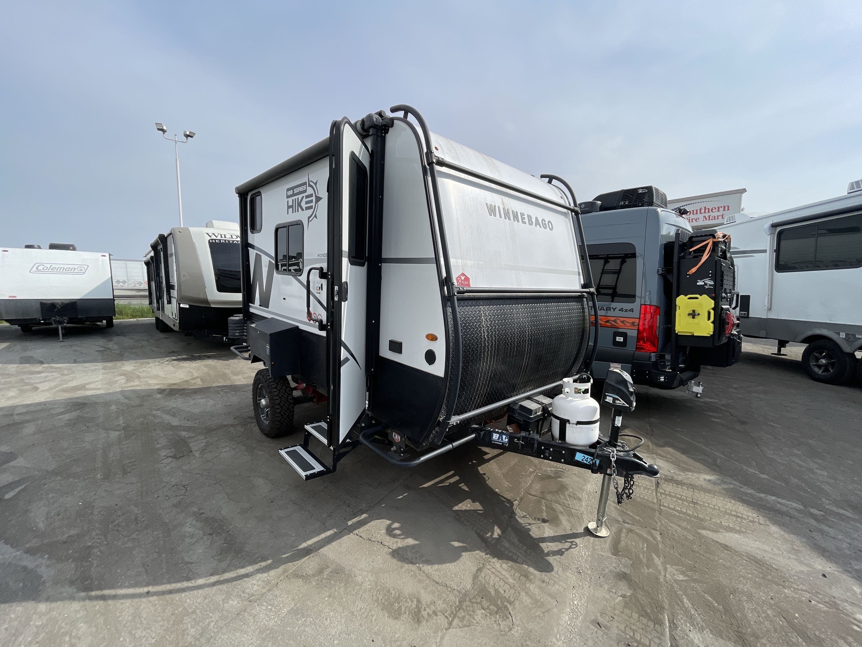 2023 Winnebago HIKE 100 1316DB RV
