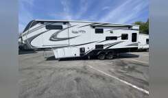 2022 Grand Design SOLITUDE 310GK RV