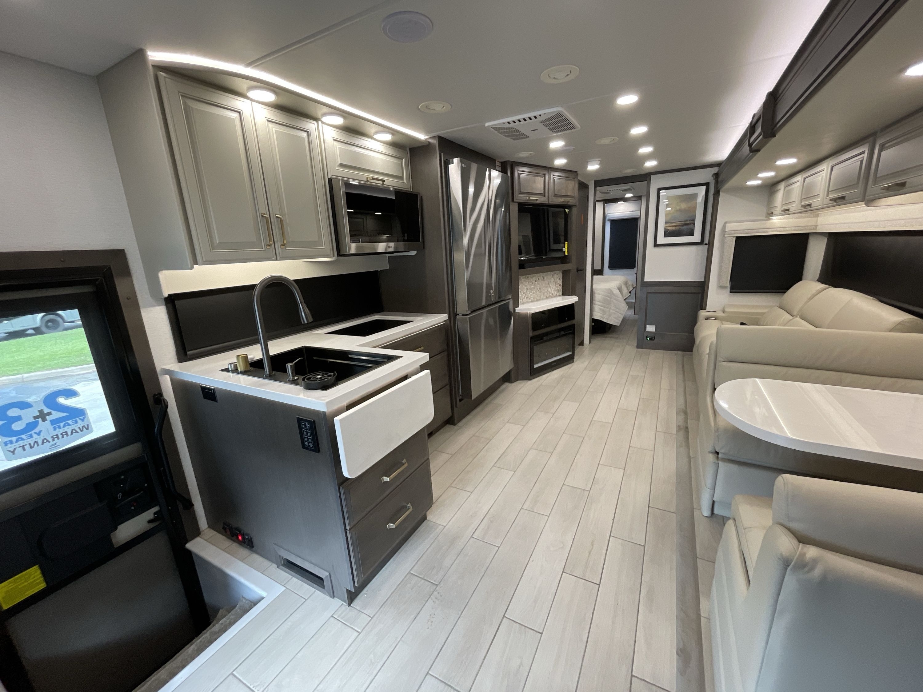 2027 Jayco SENECA PRESTIGE 37K in katy TX