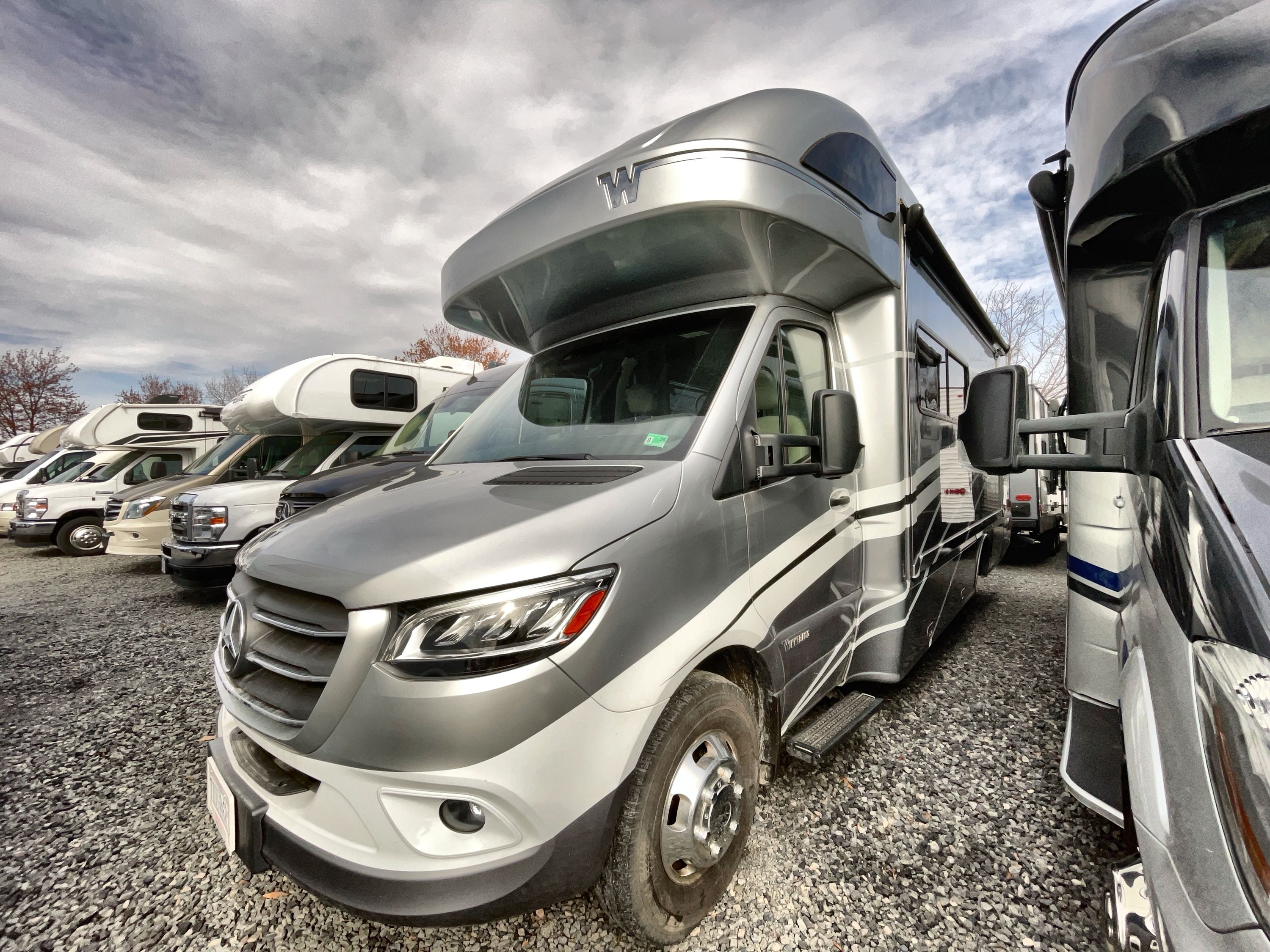 2024 Winnebago NAVION 24D in manassas VA