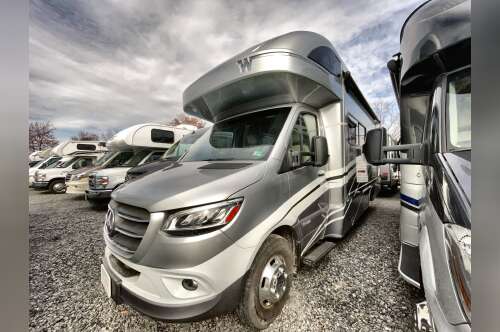 2024 Winnebago NAVION 24D in manassas VA