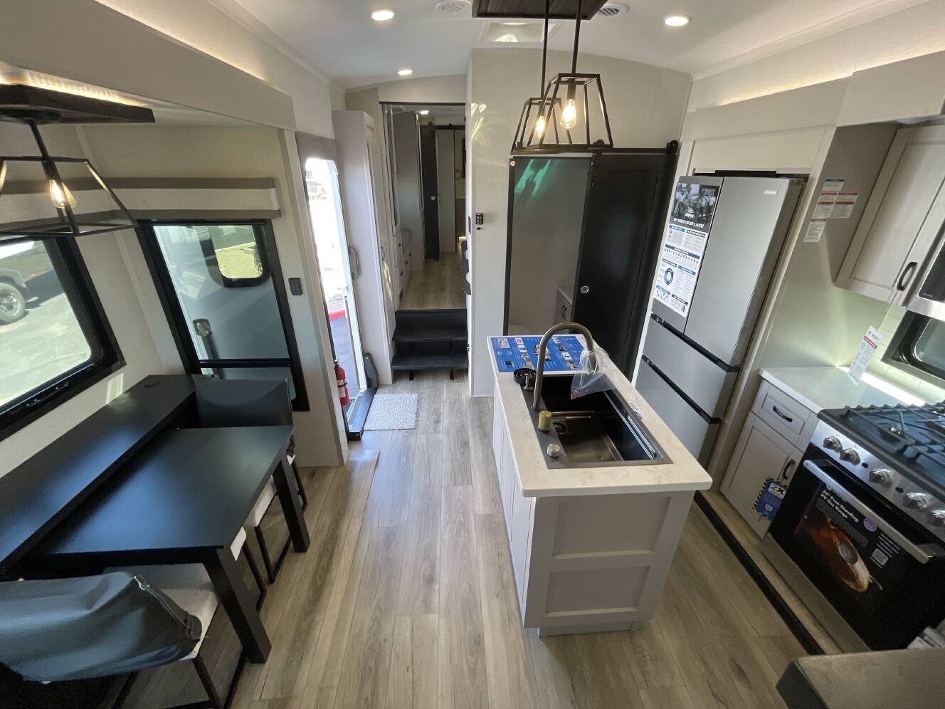 A photo of this 2026 Jayco NORTH POINT 382FLRB