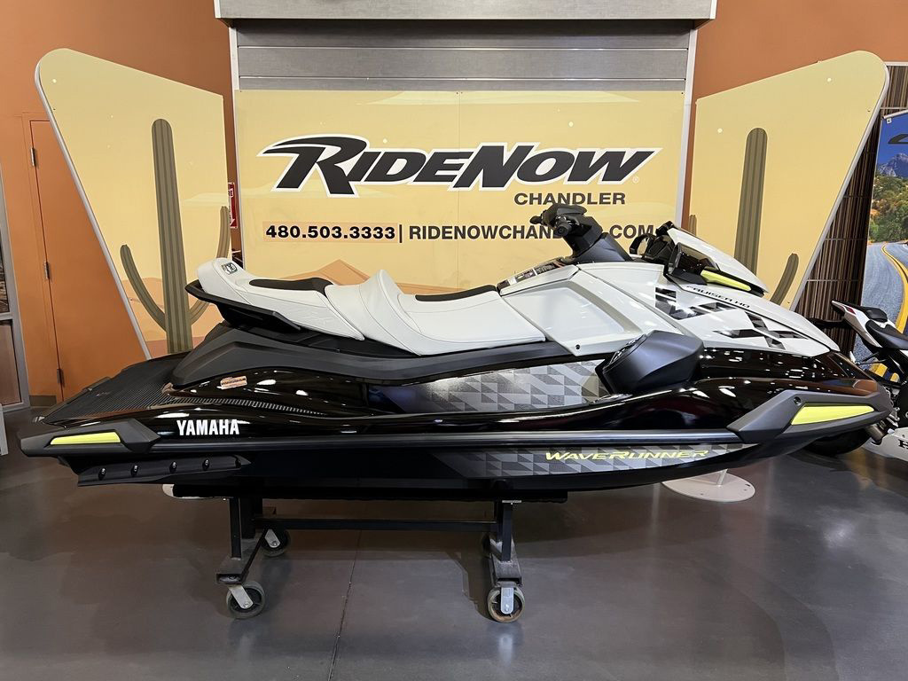 2026 Yamaha Waverunners VX Cruiser HO With Audio CRUISER HO in Chandler, AZ