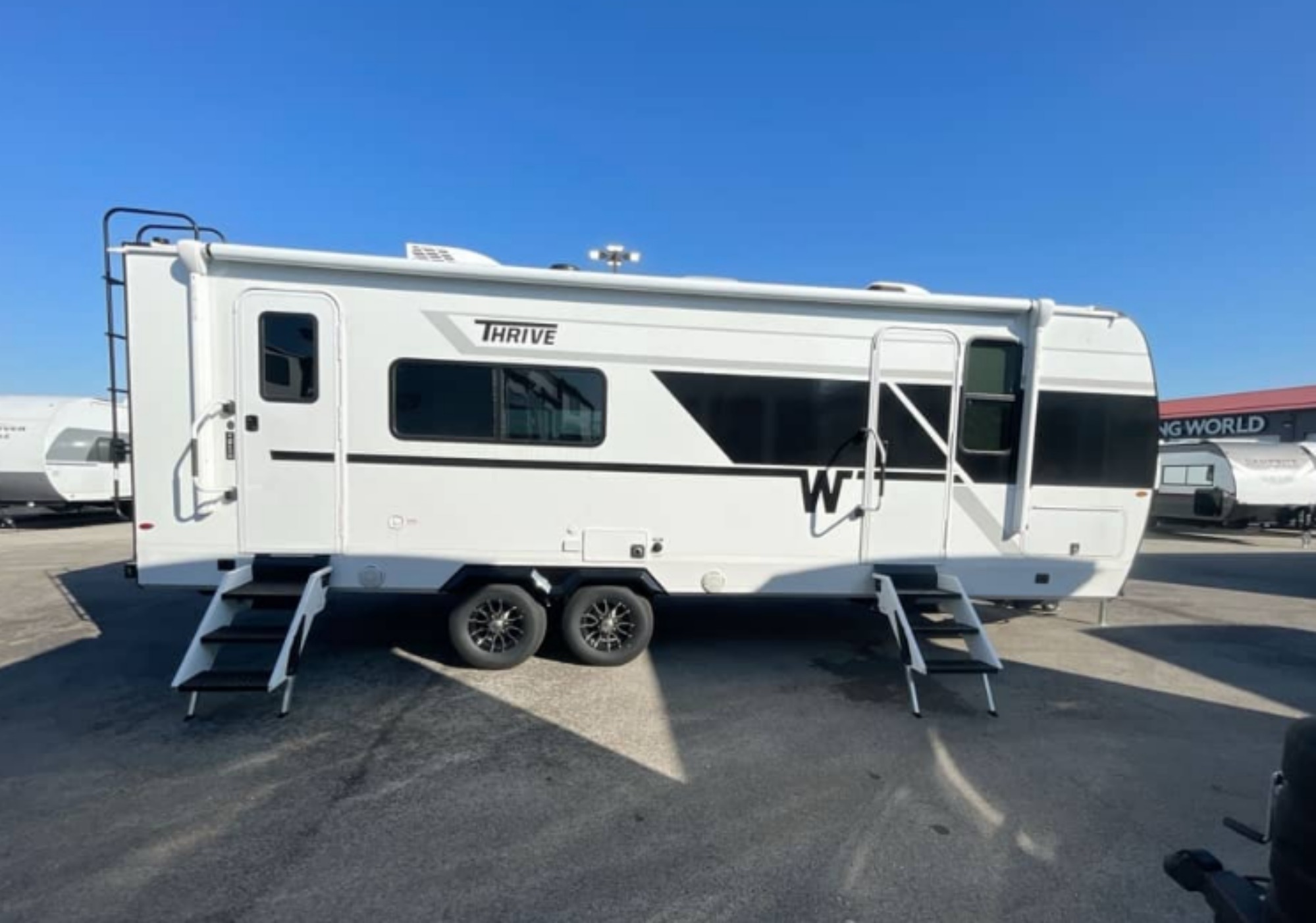 2026 Winnebago THRIVE 24RKS in berkley MA
