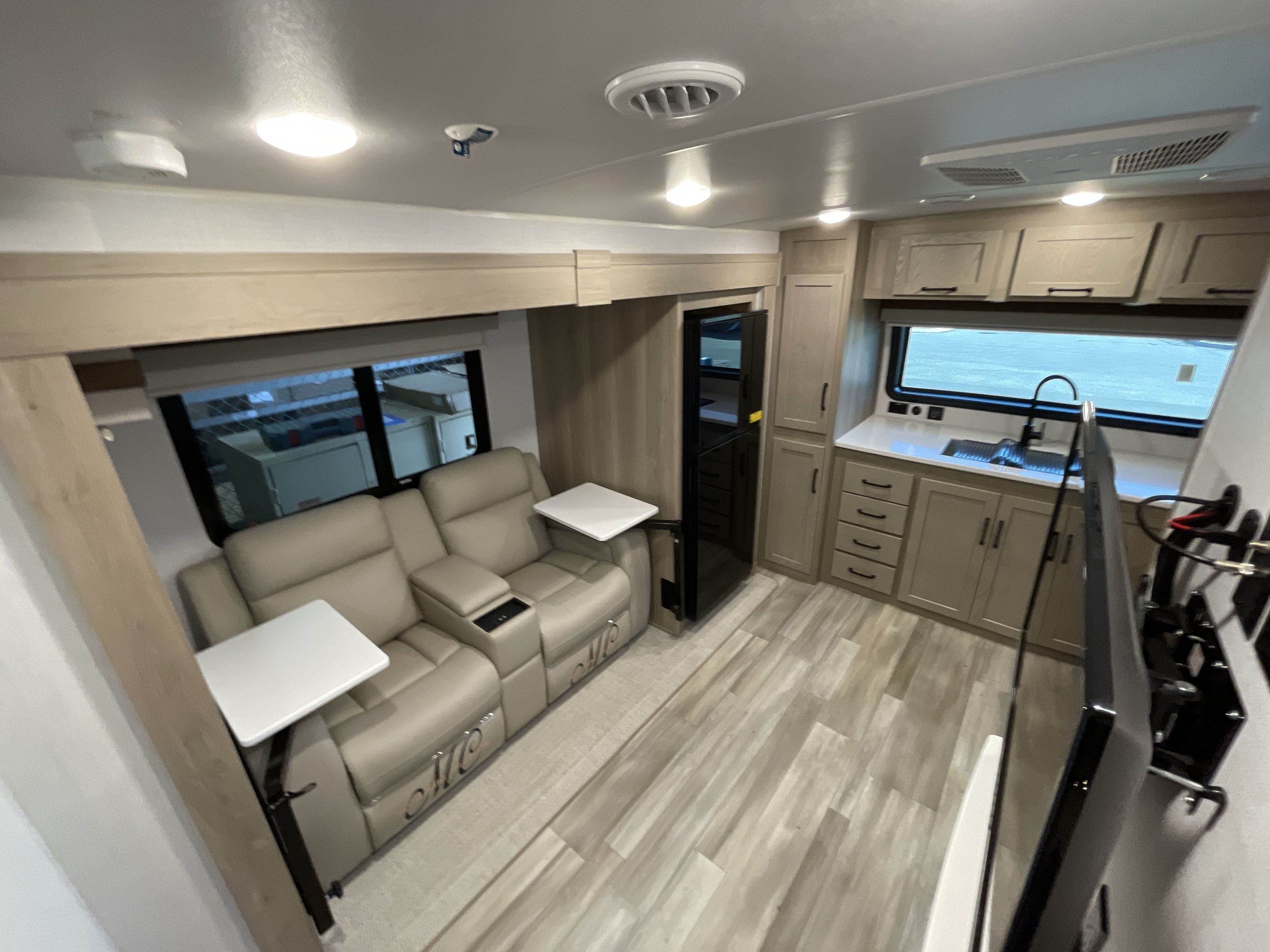 2024 Forest River ROCKWOOD MINI LITE 2516S in hamburg PA