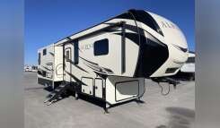2019 Keystone ALPINE 3300GR RV