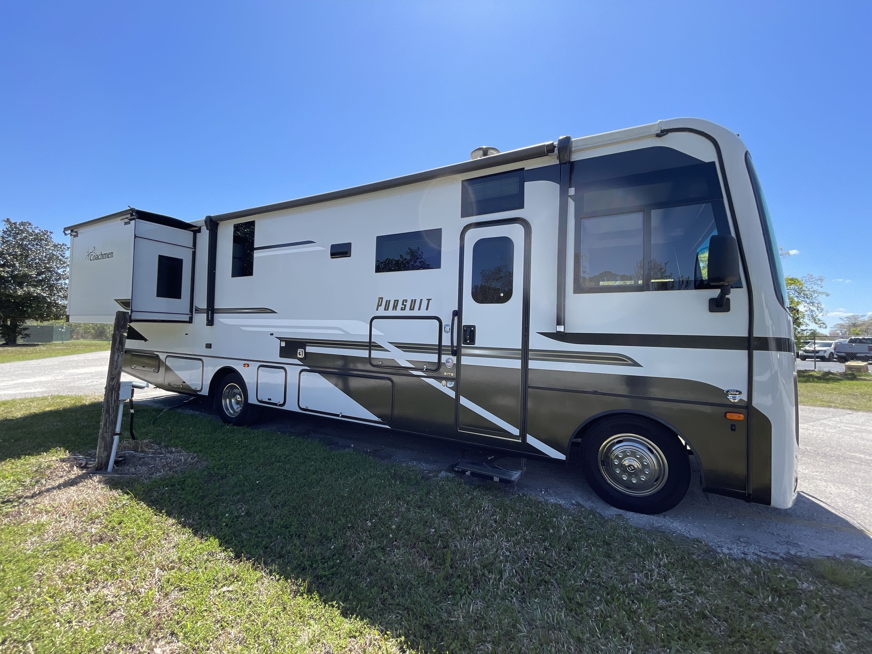 2024 Coachmen PURSUIT 31TSP in st. augustine FL