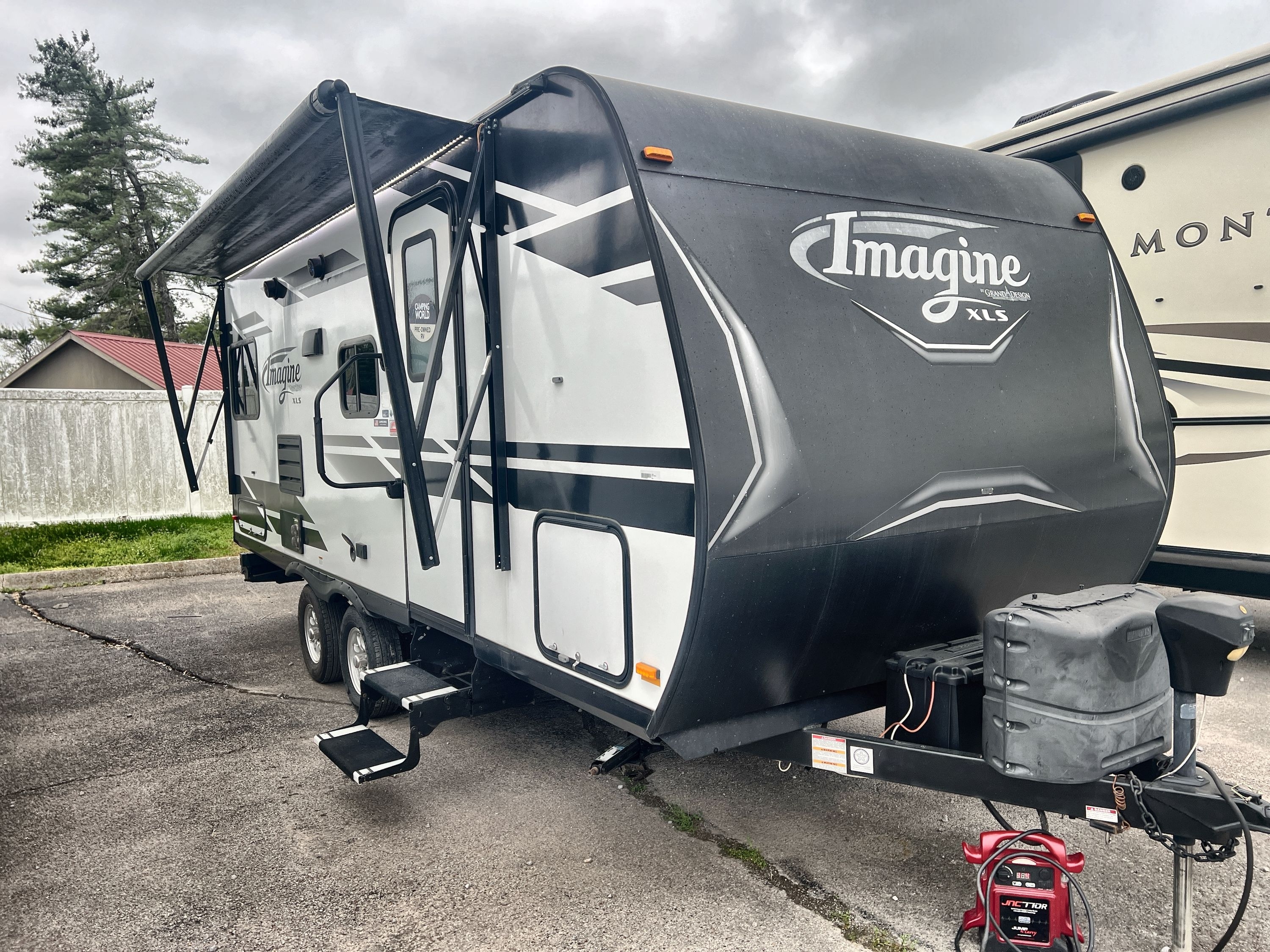 2019 Grand Design IMAGINE 19RLE RV