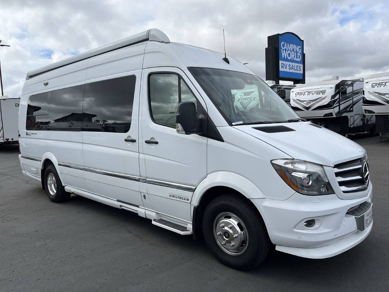 A photo of this 2018 Airstream INTERSTATE TOMMY BAHAMA EDITION LOUNGE