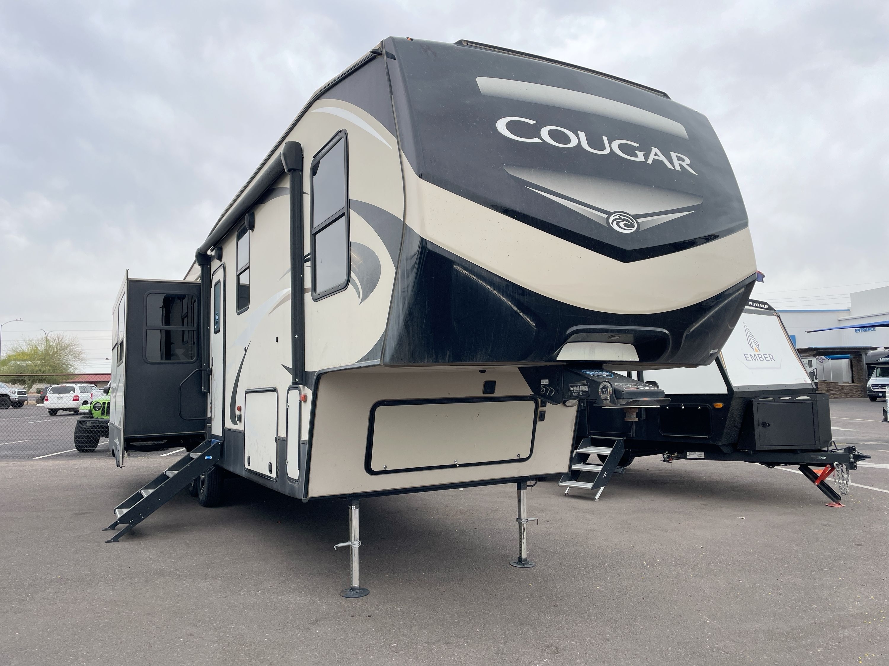 2019 Keystone COUGAR 338RLK RV