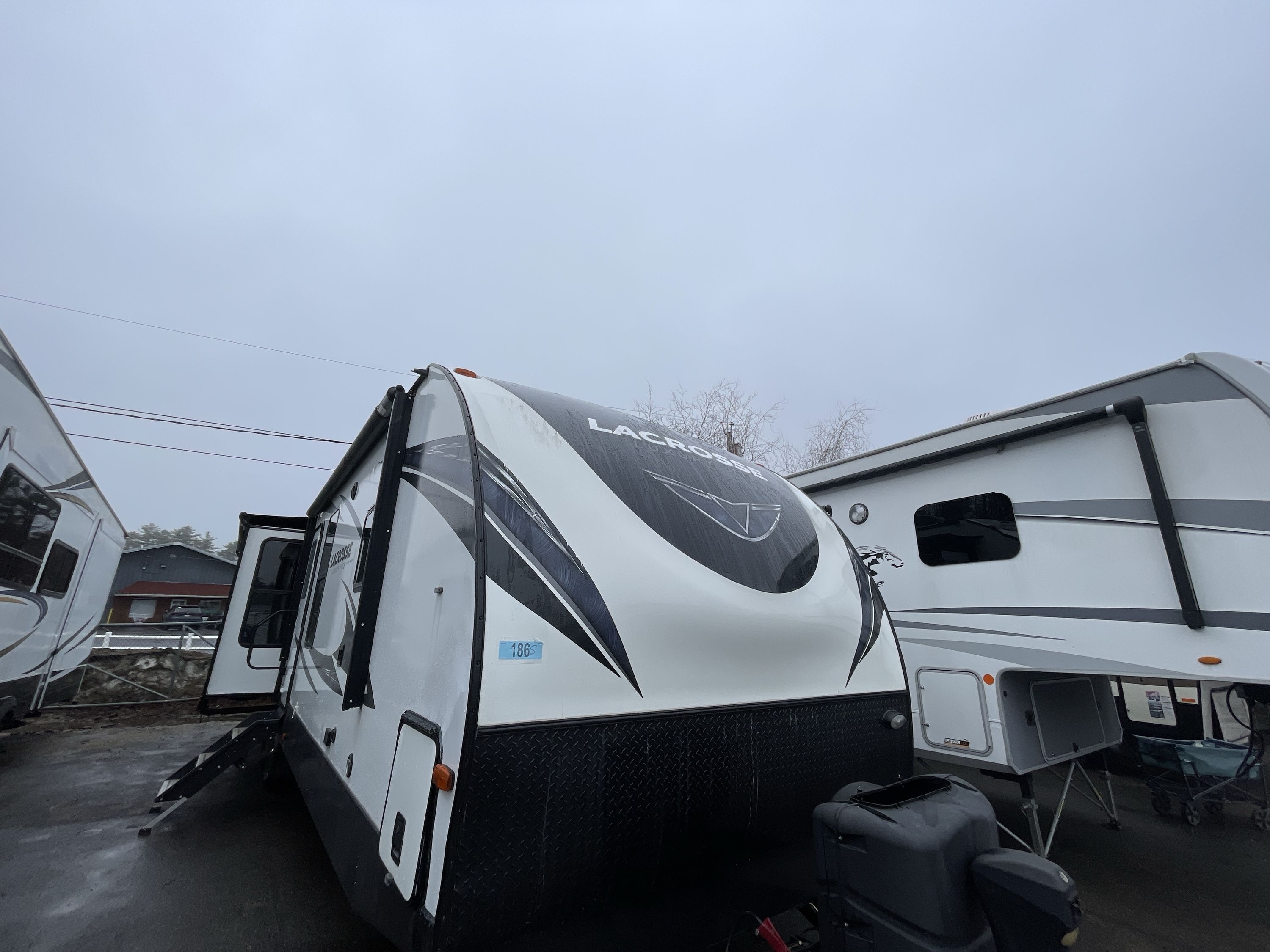 2020 Forest River LACROSSE 3311RK RV