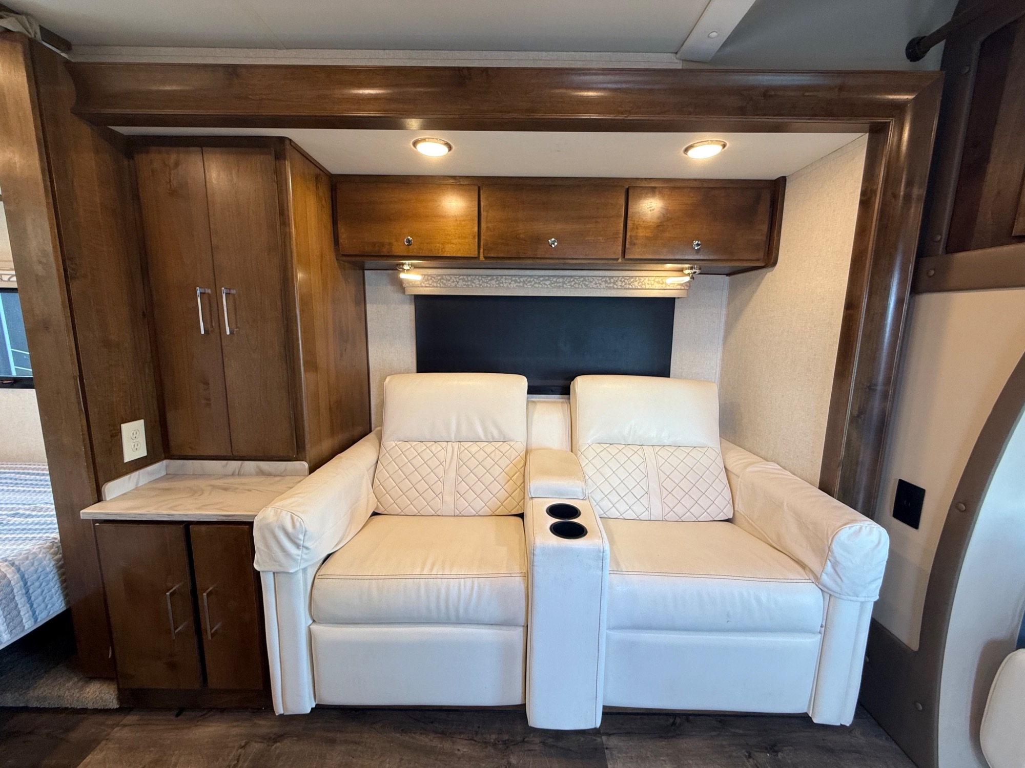View more photos of this listing