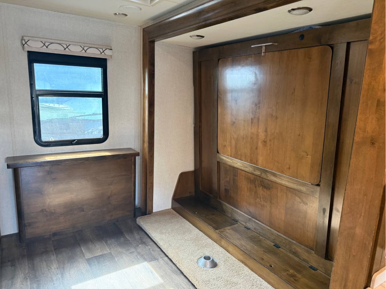 A photo of this 2019 Tiffin WAYFARER 24FW