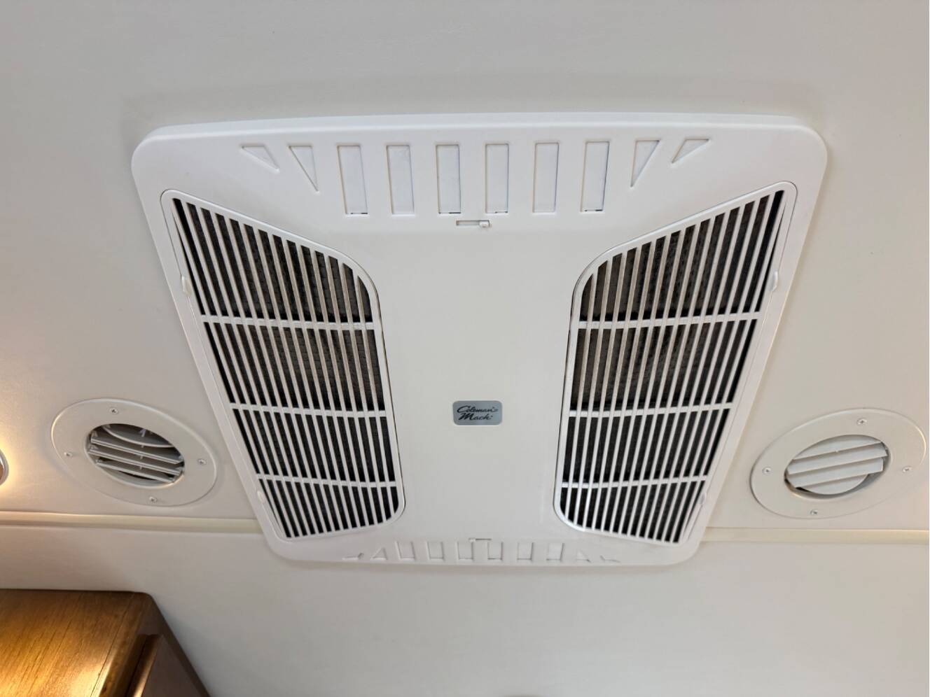 A photo of this 2019 Tiffin WAYFARER 24FW