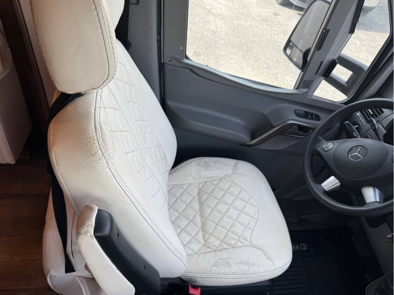 A photo of this 2019 Tiffin WAYFARER 24FW
