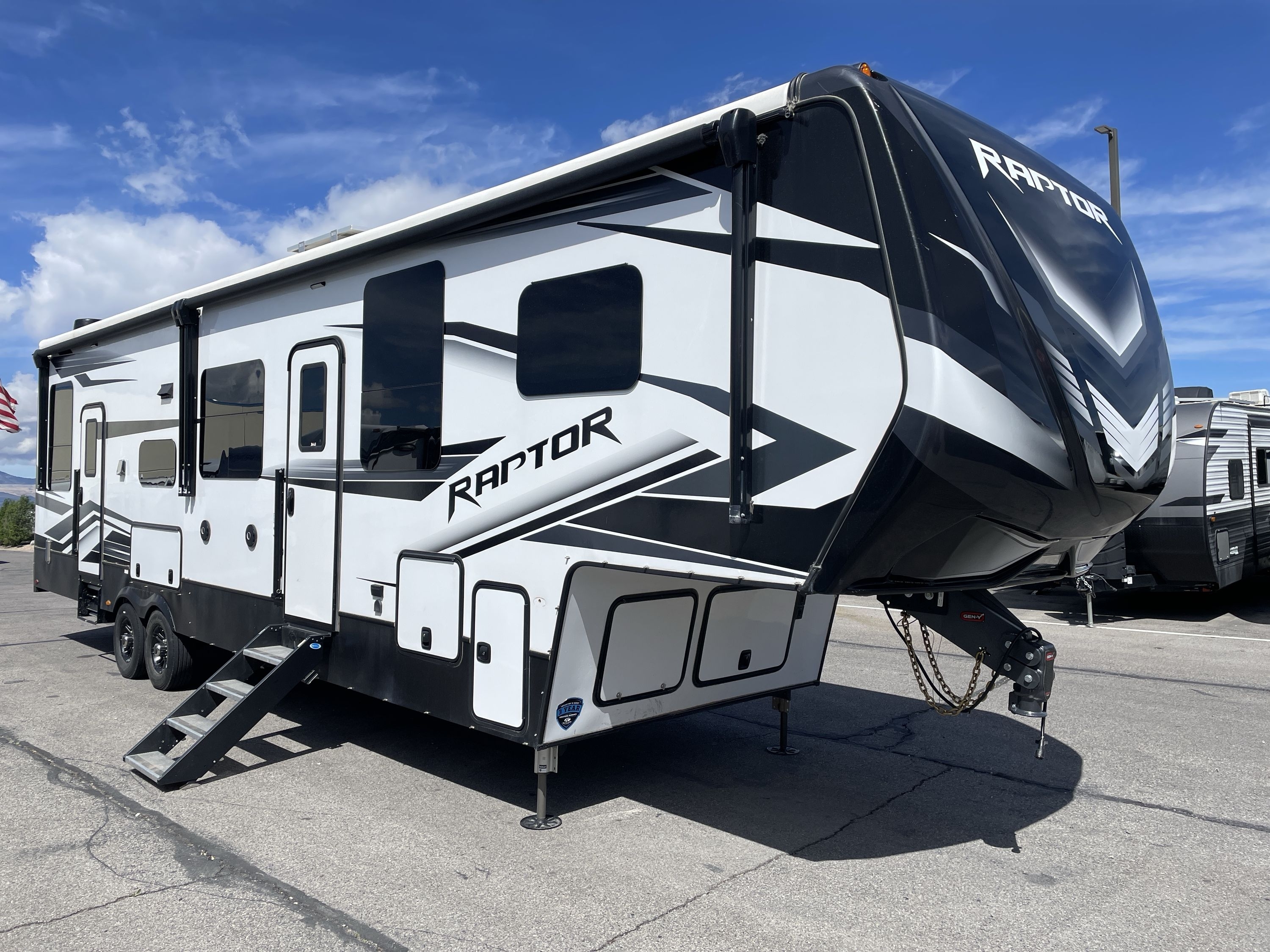 2022 Keystone RAPTOR 351 Fifth Wheel Toy Hauler RV