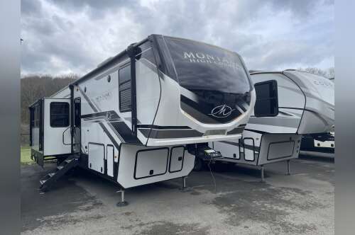 2025 Keystone MONTANA HIGH COUNTRY 381TB in apollo PA