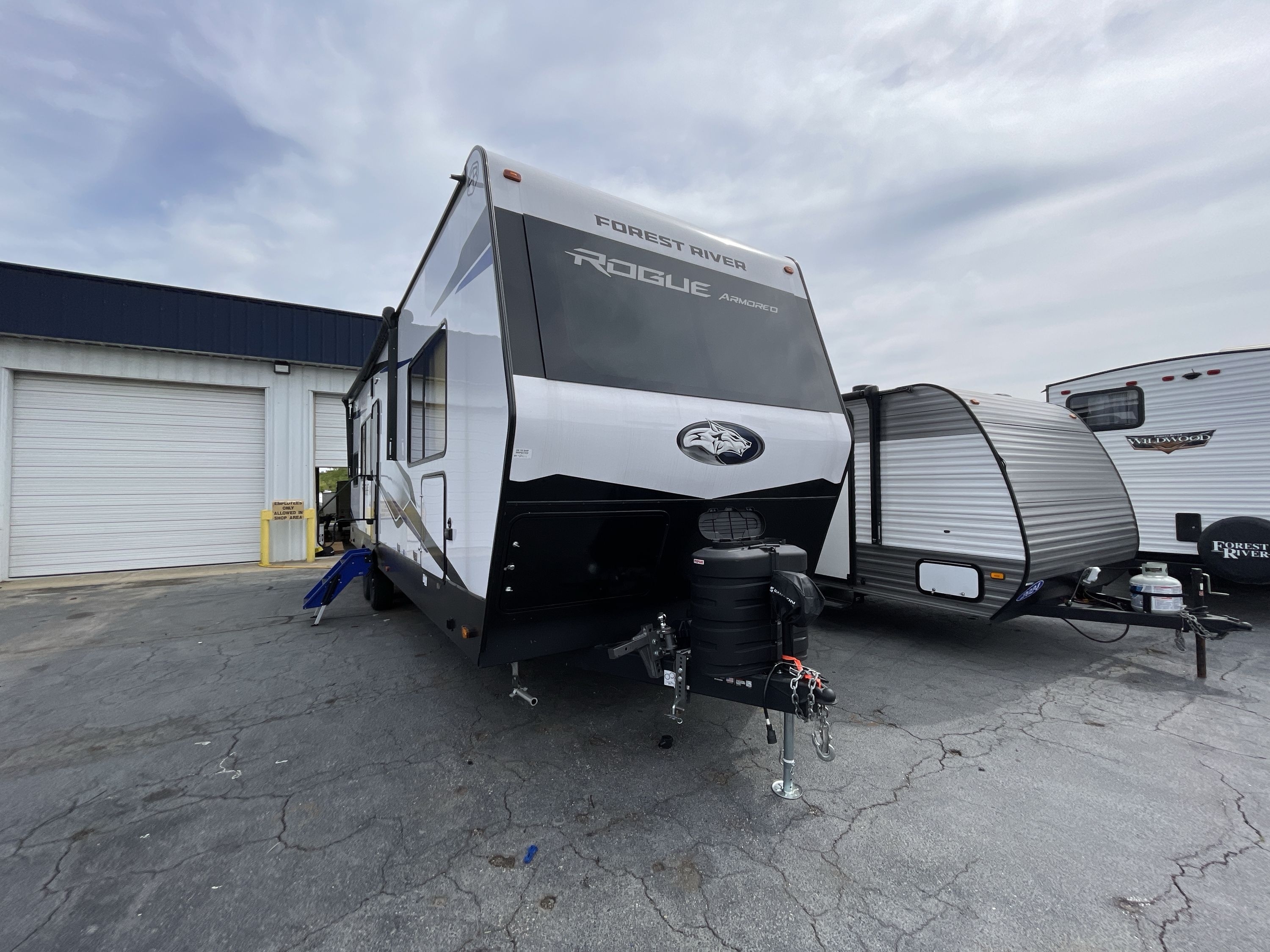 2026 Forest River ROGUE ARMORED 26L14 26L140 in spartanburg SC