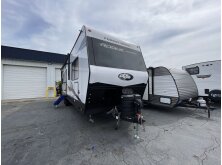 2025 Forest River Vengeance Rogue Armored 26L140 Review image