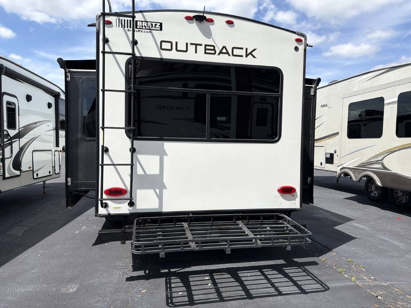 A photo of this 2023 Keystone OUTBACK 330RL