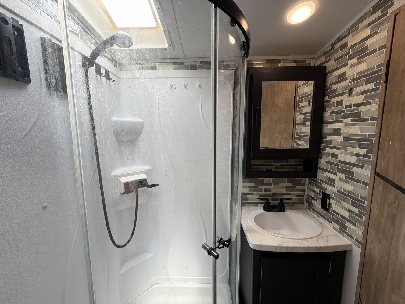 A photo of this 2023 Keystone OUTBACK 330RL