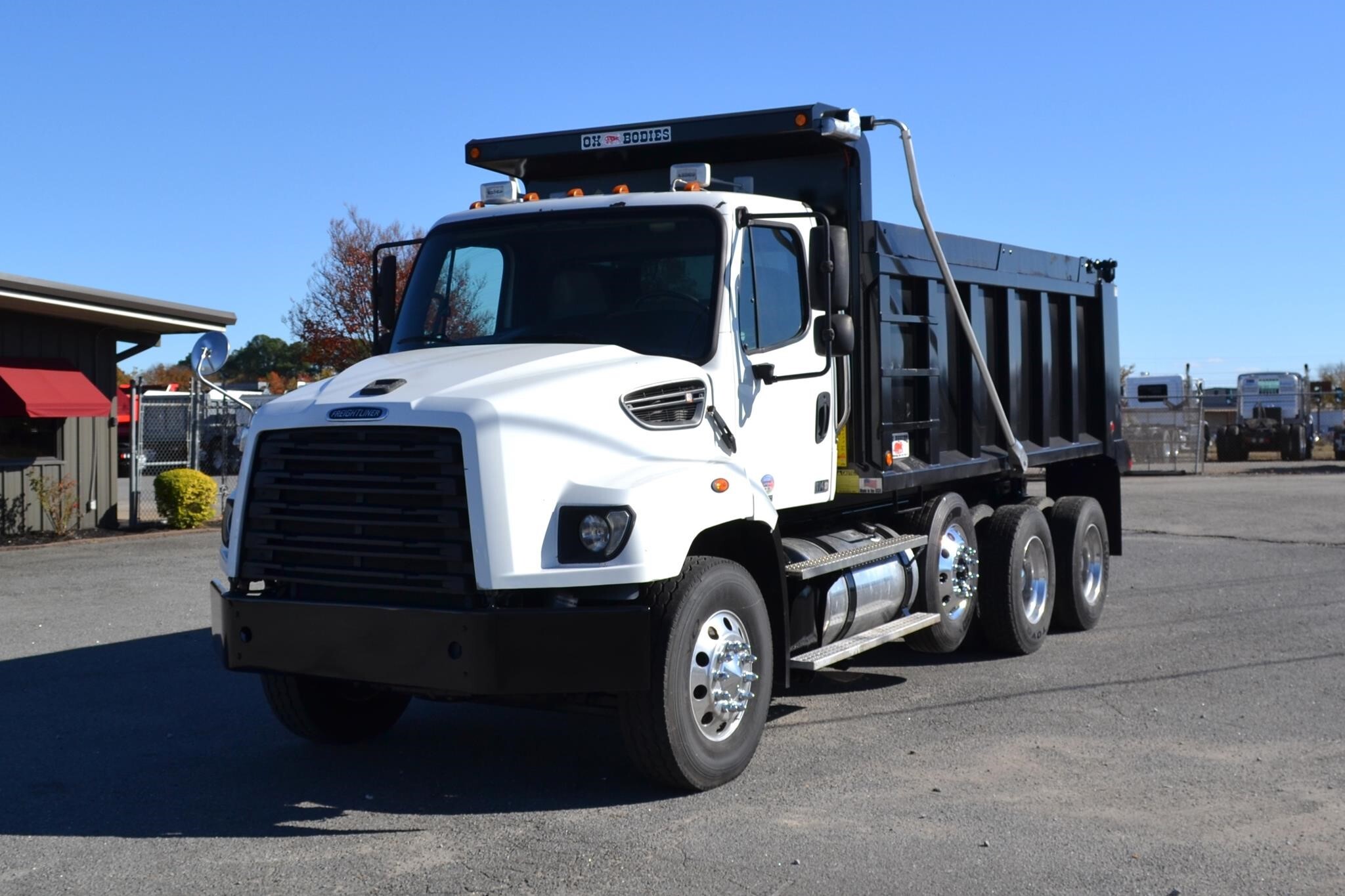 2014 FREIGHTLINER 114 SD in Searcy, AR
