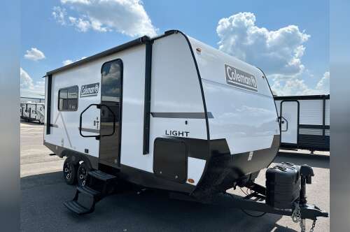 2027 Keystone COLEMAN LIGHT 18RX in poteau OK