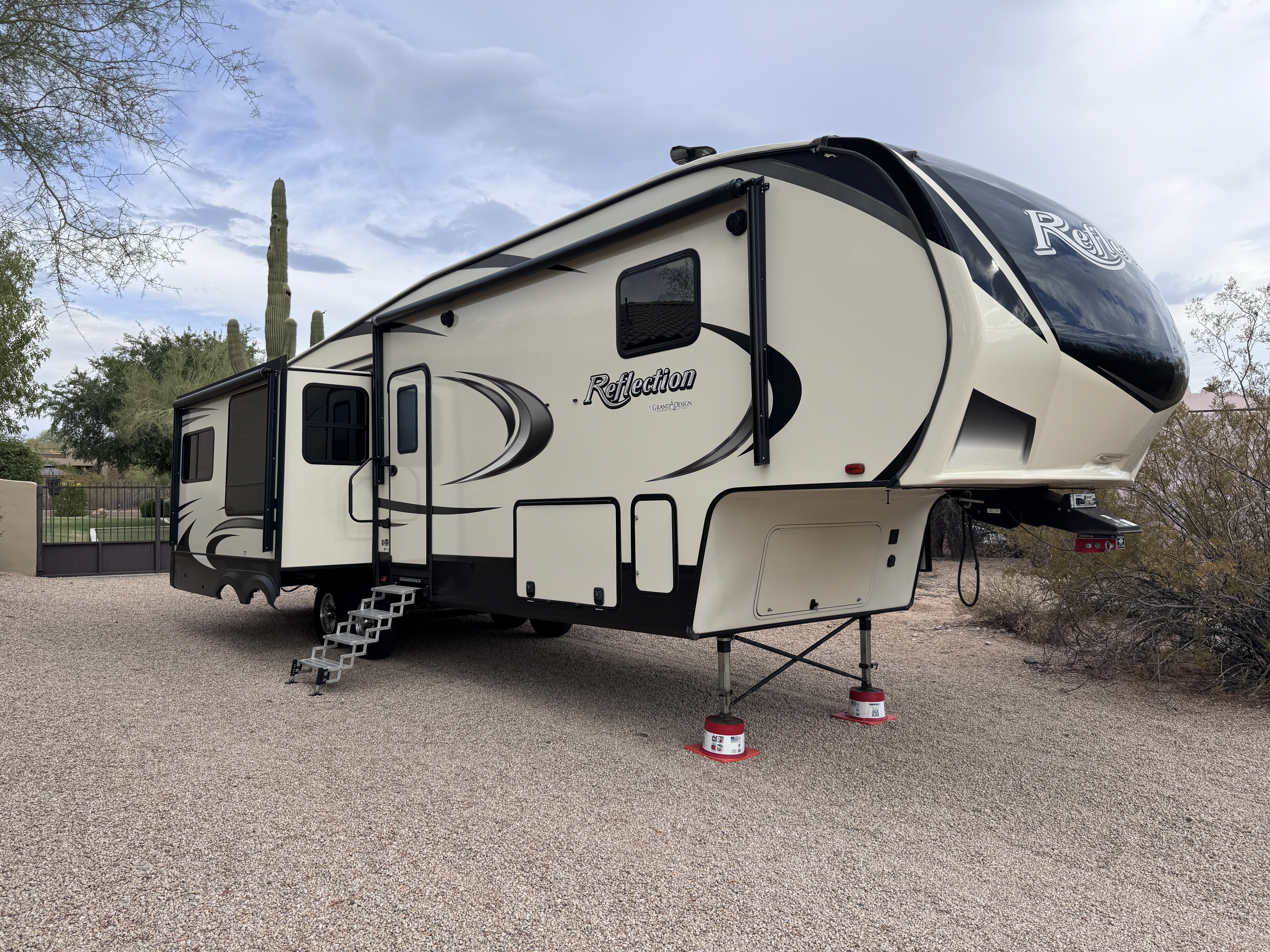 2018 Grand Design REFLECTION 337RLS in scottsdale AZ