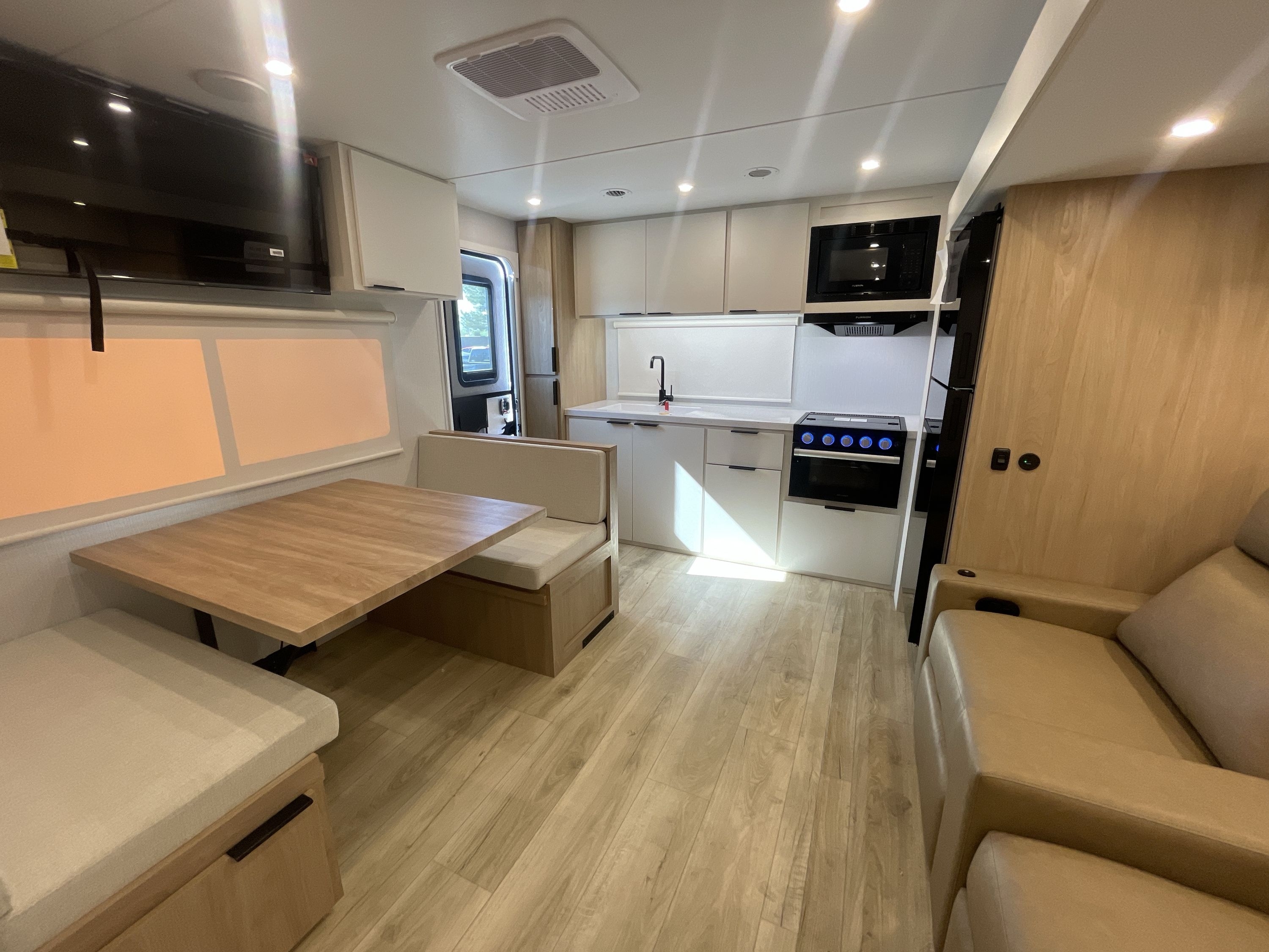 2026 Winnebago ACCESS 27BH in menifee CA