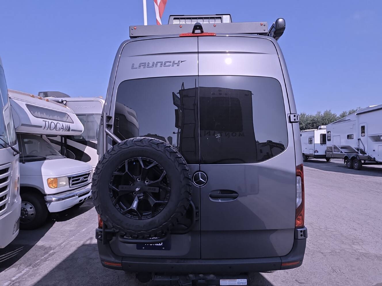 A photo of this 2027 Entegra Coach LAUNCH 19Y