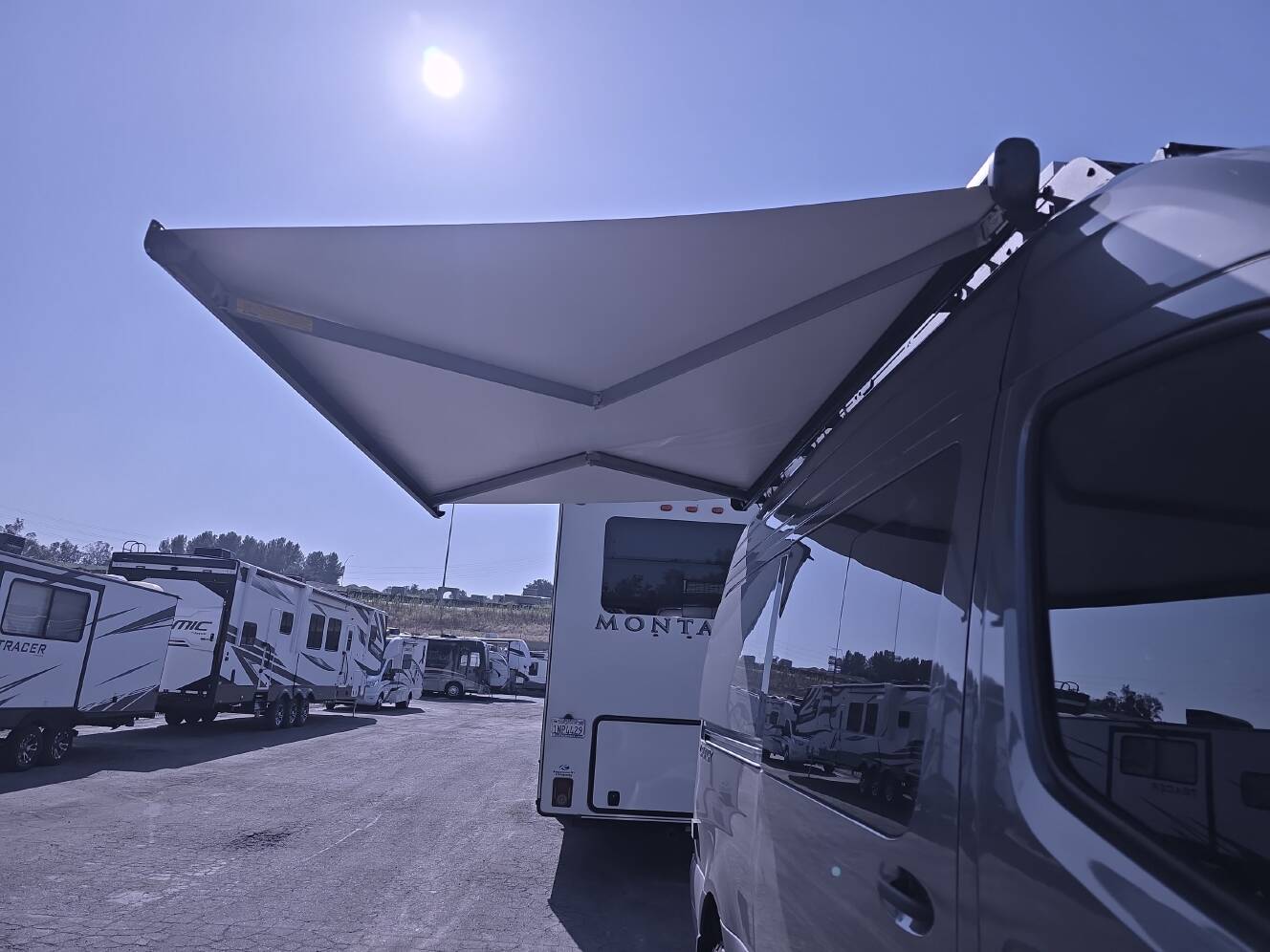 A photo of this 2027 Entegra Coach LAUNCH 19Y