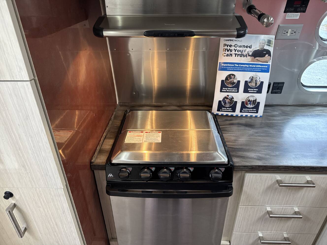 A photo of this 2017 Airstream INTERNATIONAL SERENITY 27FB