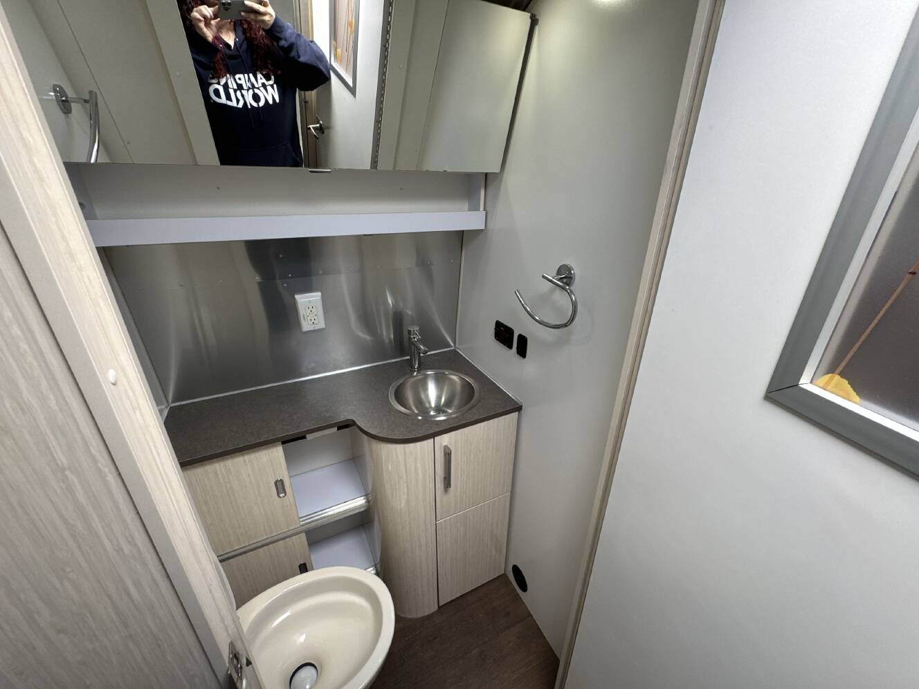 A photo of this 2017 Airstream INTERNATIONAL SERENITY 27FB