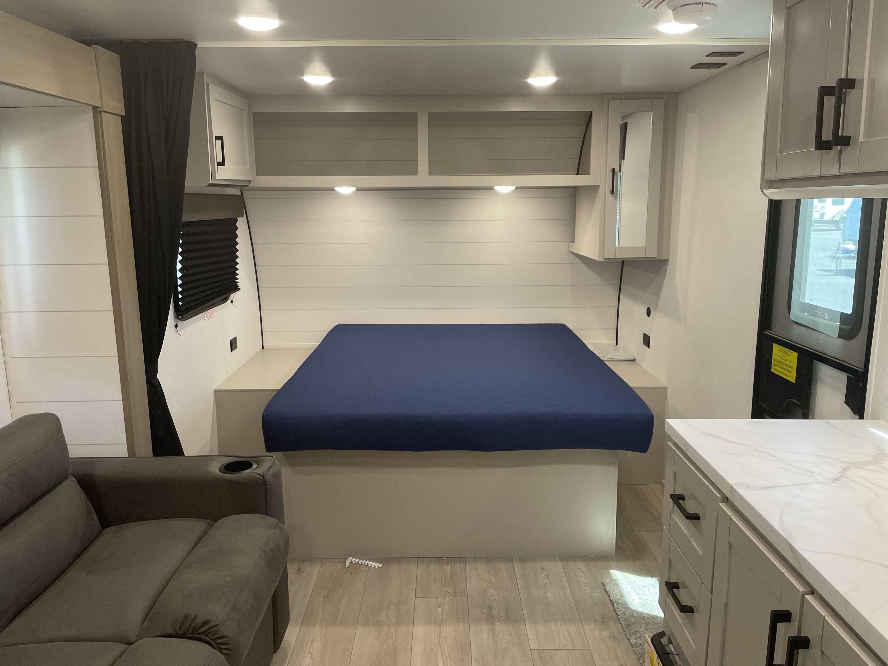 2027 Jayco JAY FLIGHT 180LKW in anderson CA