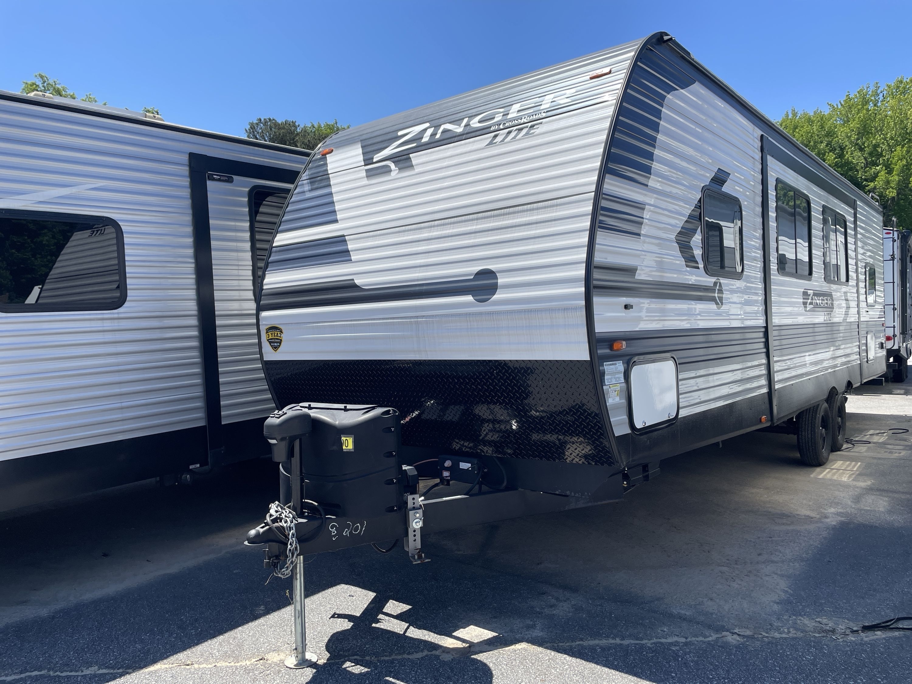 2023 Crossroads ZINGER 270BH RV