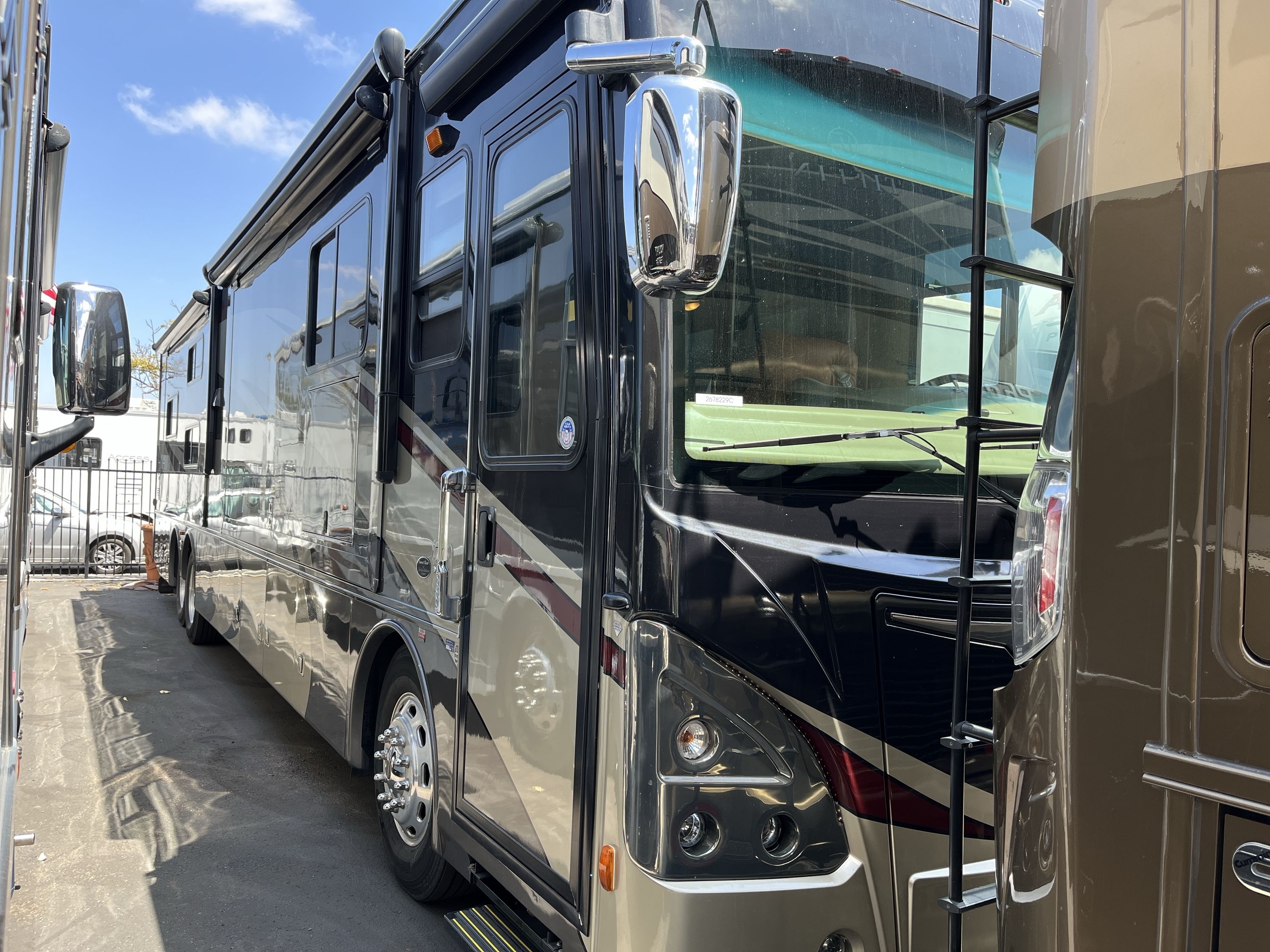 2014 Forest River CHARLESTON 430BH RV