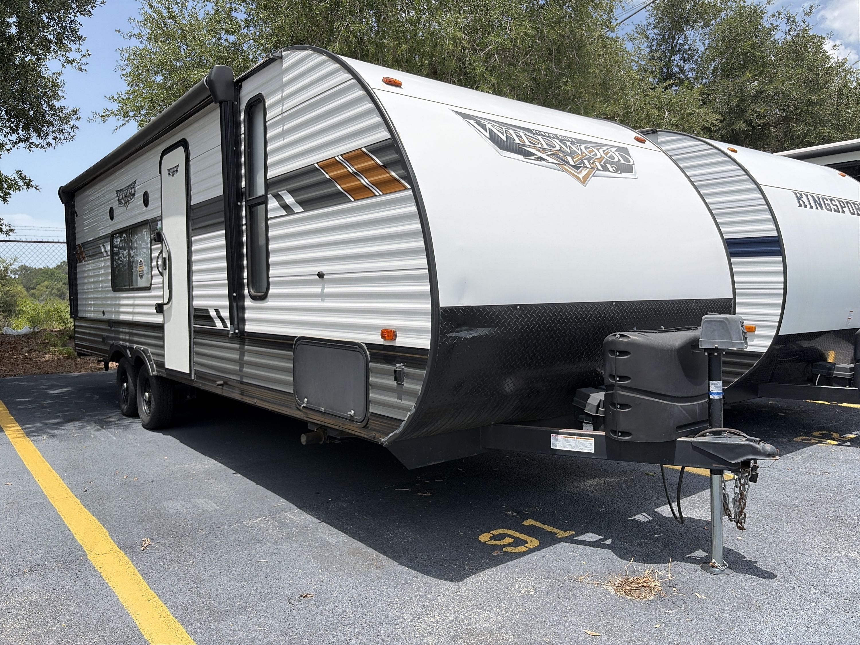 2022 Forest River WILDWOOD X-LITE 261BHXL in bartow FL