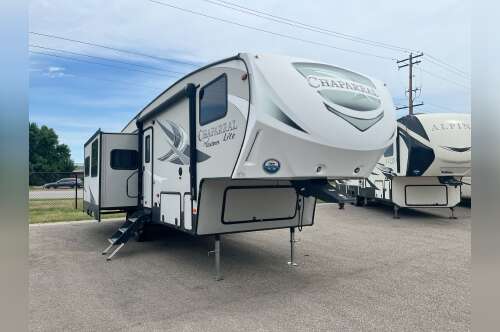 2020 Coachmen CHAPARRAL LITE 30RLS in west fargo ND