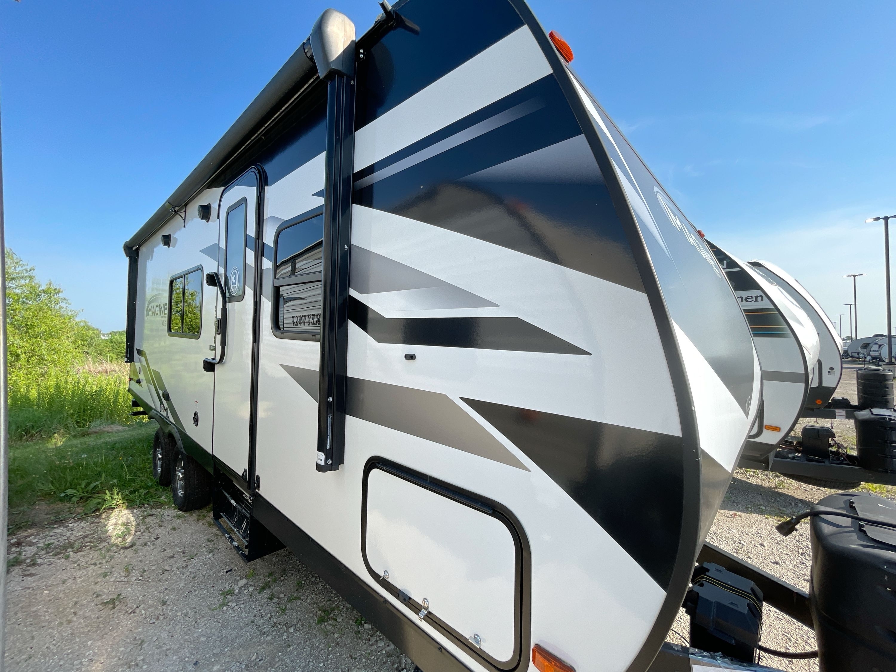 2022 Grand Design IMAGINE XLS 22MLE in braidwood IL