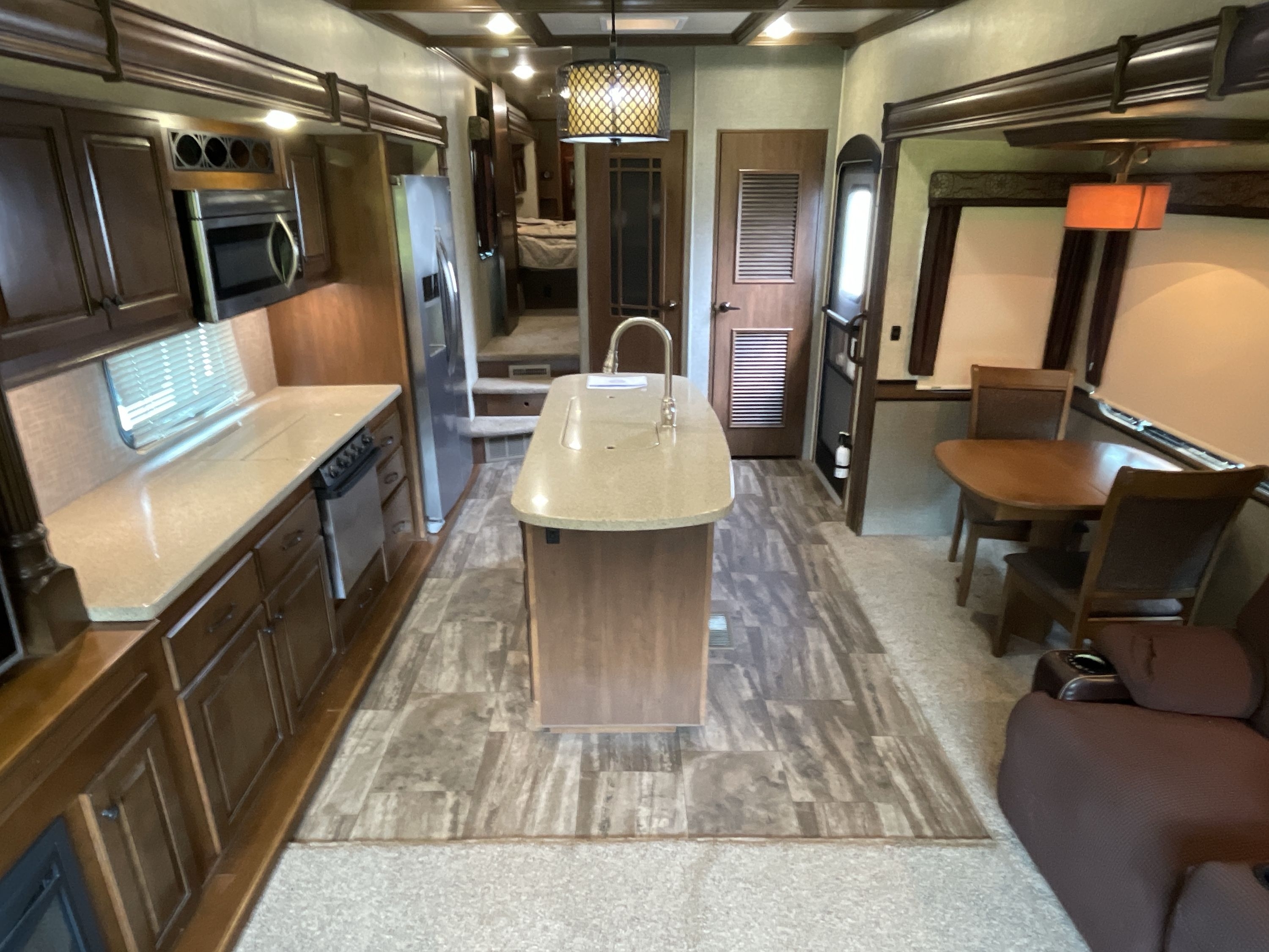 2015 Heartland BIGHORN 3685RL in apollo PA