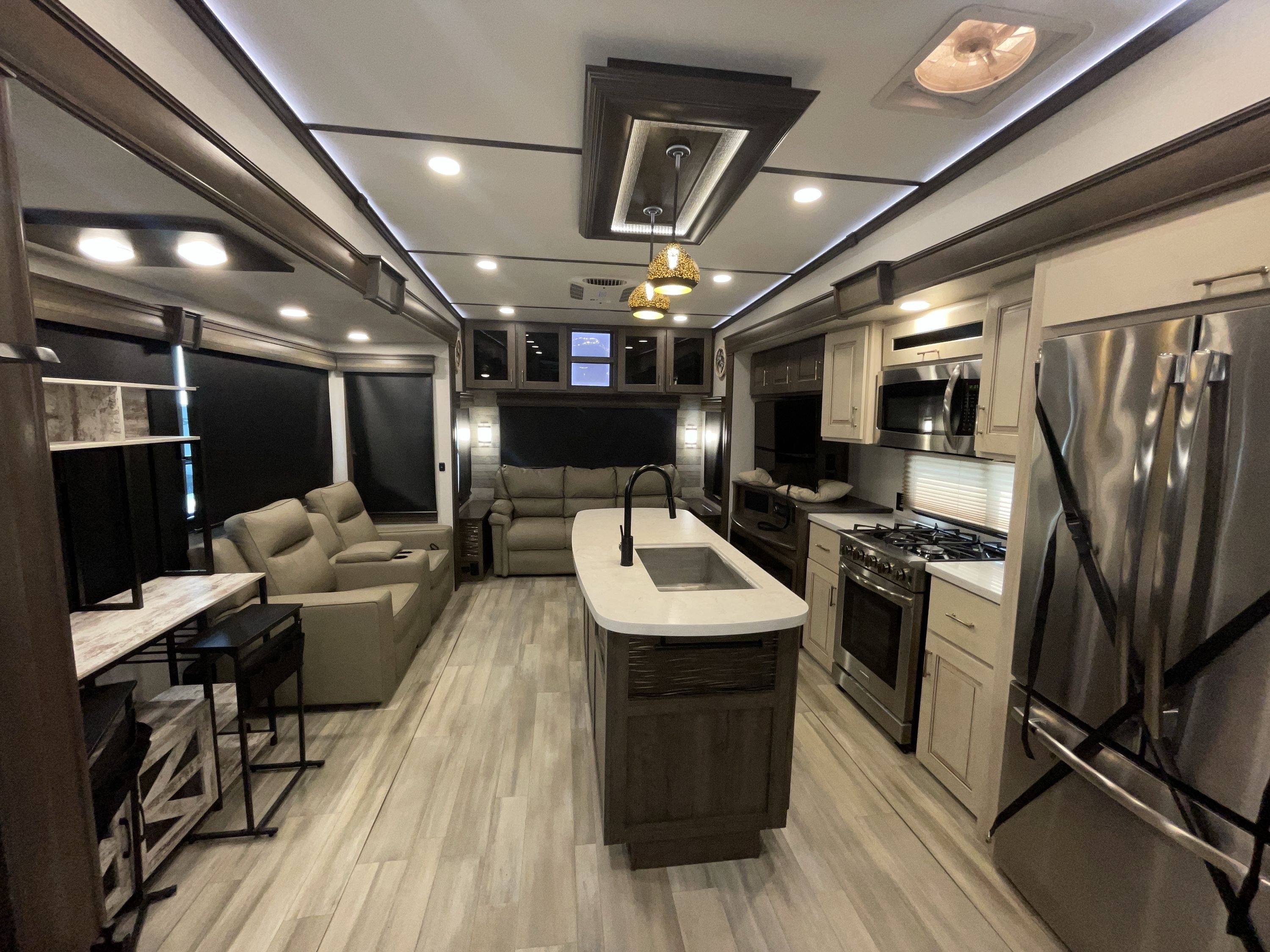 2021 Alliance PARADIGM 370FB in akron OH