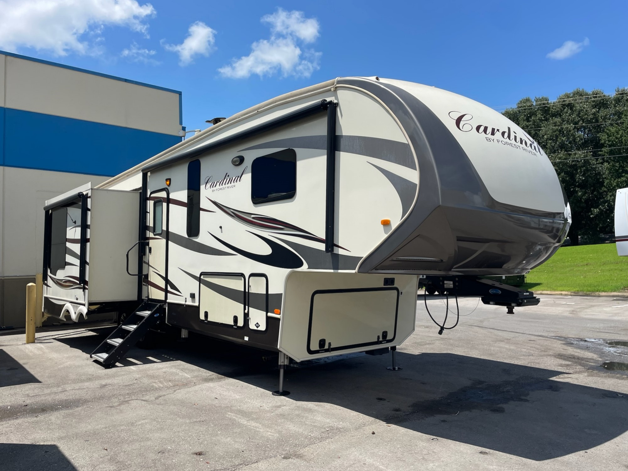 2016 Forest River CARDINAL 3030RS RV