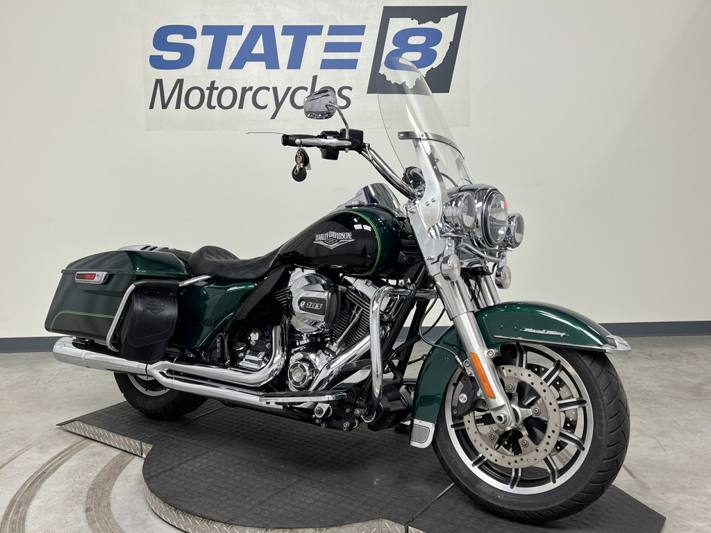 2015 Harley-Davidson Touring ROAD KING (FLHR) FLHRS in Peninsula, OH