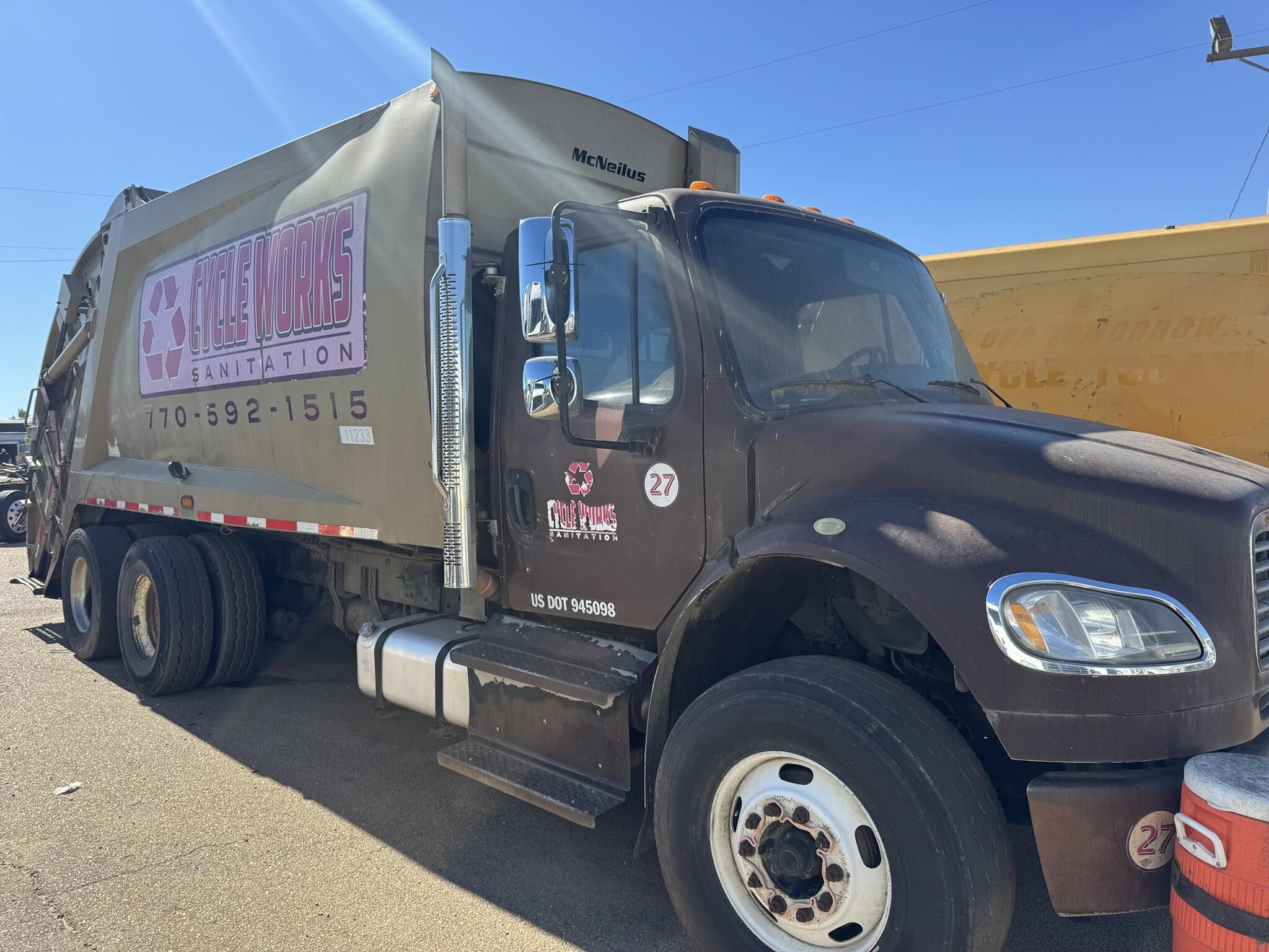 2014 FREIGHTLINER BUSINESS CLASS M2 106 in Covington, TN