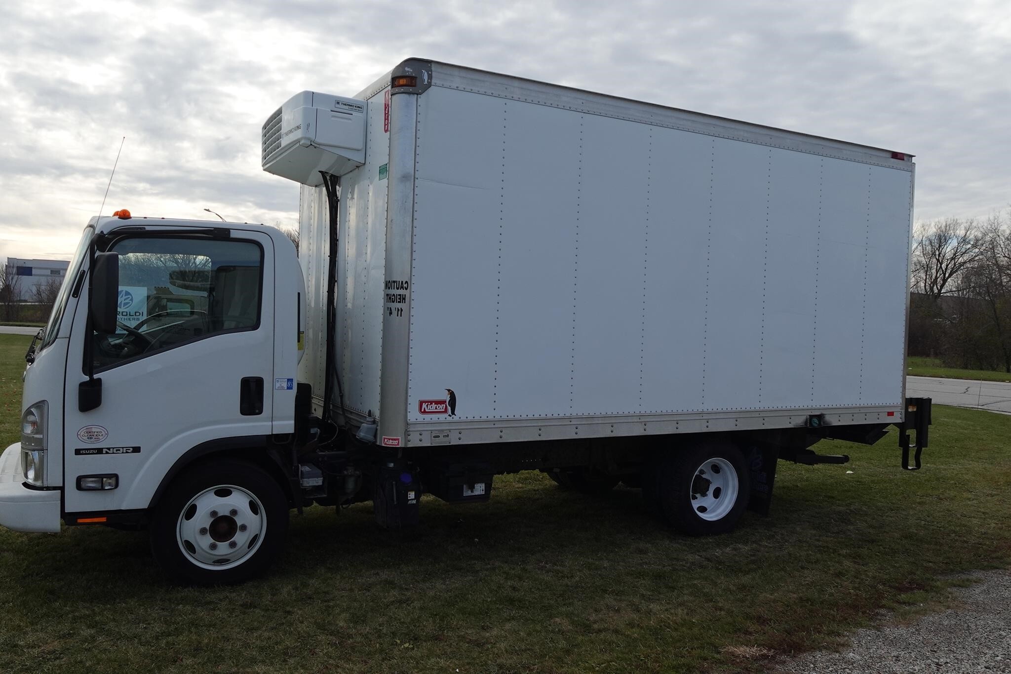 2020 ISUZU NQR in Oak Creek, WI