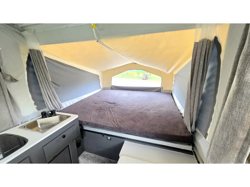 2027 Forest River Rockwood FREEDOM 2380FT