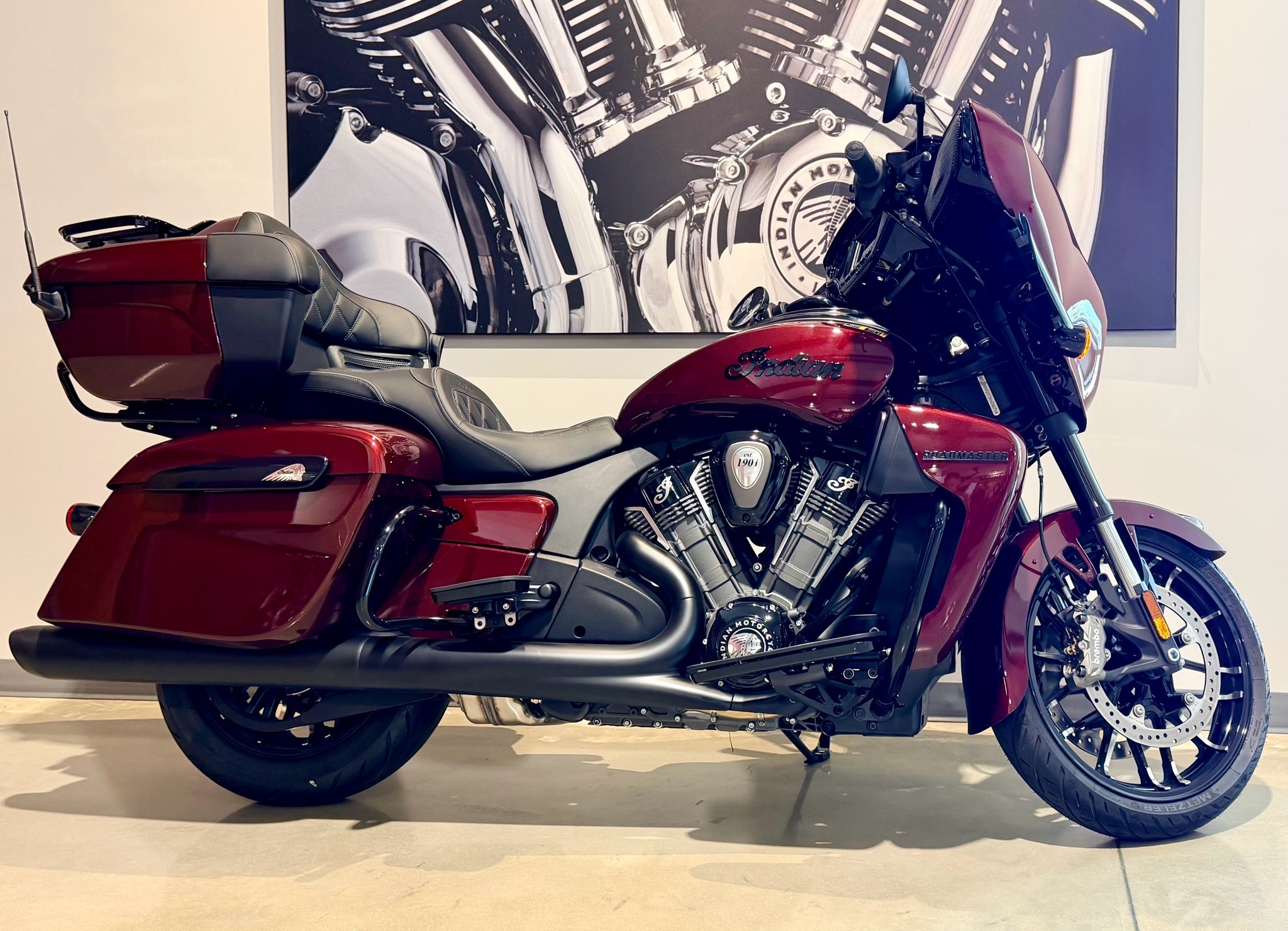 2026 Indian Motorcycle Roadmaster® PowerPlus Dark Horse® DARK HORSE in Carlisle, PA