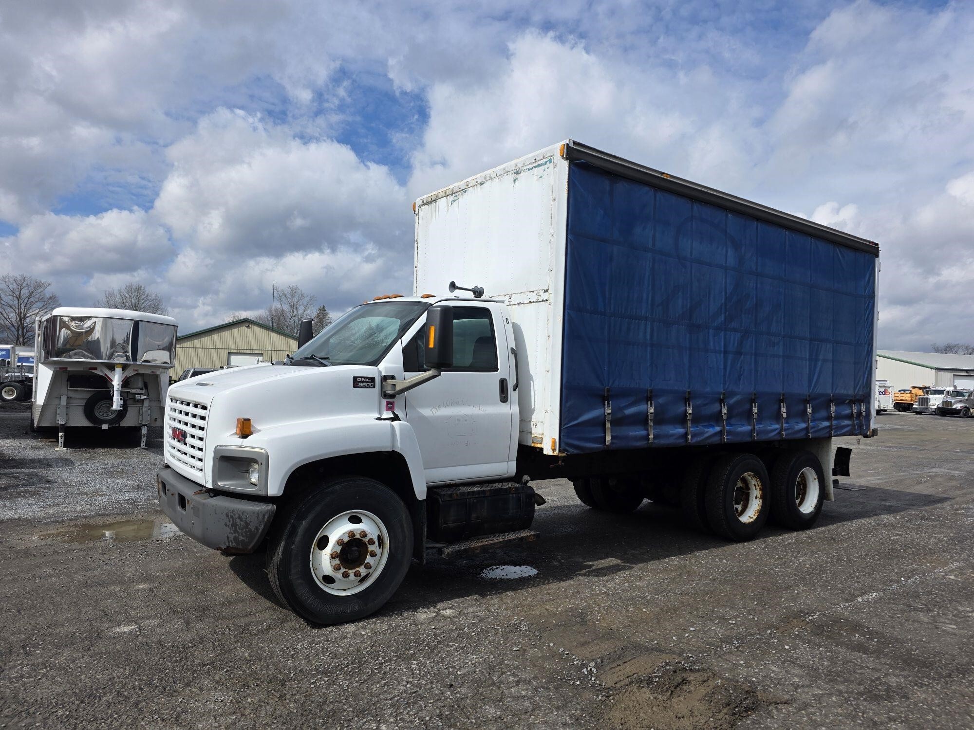 2005 GMC C8500 in Duncansville, PA